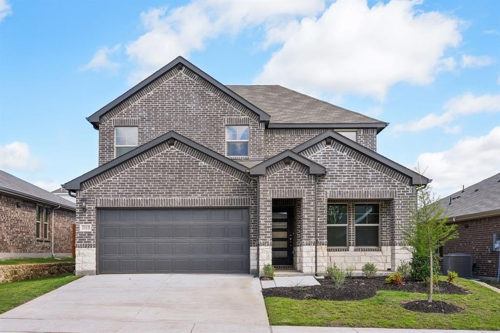 2113 Gustavus Drive, Sherman, TX 75092, 4 Bedrooms Bedrooms, ,2 BathroomsBathrooms,Residential,For Sale,2113 Gustavus Drive,20804828