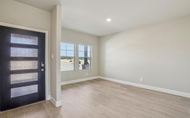 2102 Dunbar Drive, Sherman, TX 75092, 4 Bedrooms Bedrooms, ,2 BathroomsBathrooms,Residential,For Sale,2102 Dunbar Drive,20804832