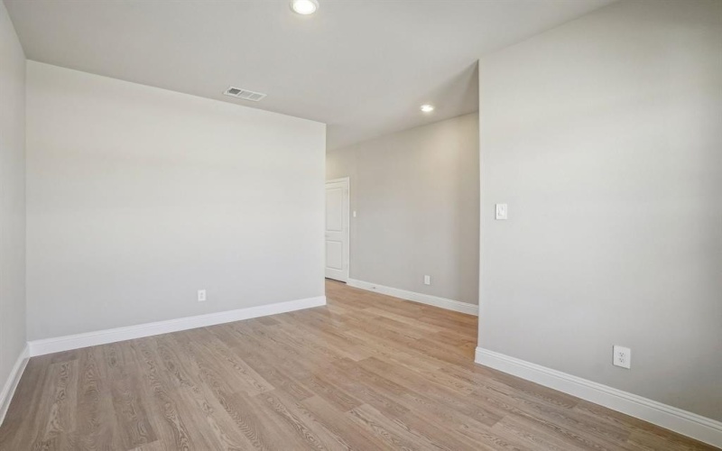 2102 Dunbar Drive, Sherman, TX 75092, 4 Bedrooms Bedrooms, ,2 BathroomsBathrooms,Residential,For Sale,2102 Dunbar Drive,20804832