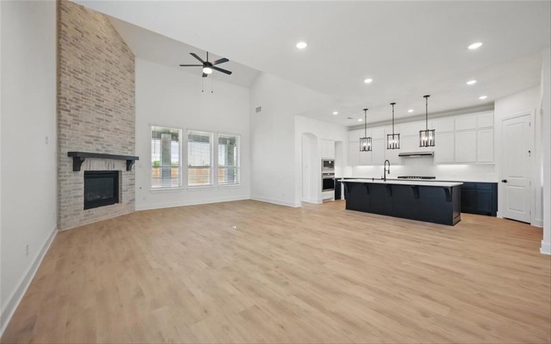 11317 Cider Street, Fort Worth, TX 76052, 4 Bedrooms Bedrooms, ,5 BathroomsBathrooms,Residential,For Sale,11317 Cider Street,20801681