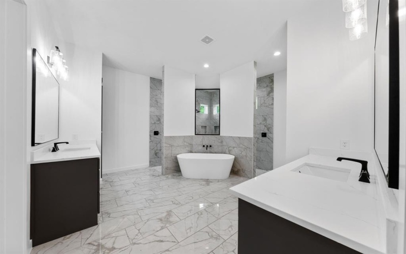 1421 Westgrove Lane, Waxahachie, TX 75165, 4 Bedrooms Bedrooms, ,3 BathroomsBathrooms,Residential,For Sale,1421 Westgrove Lane,20805054