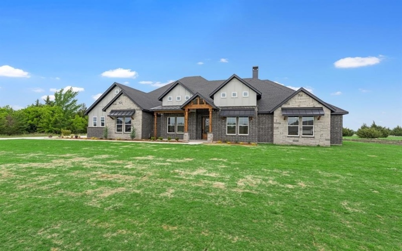 1421 Westgrove Lane, Waxahachie, TX 75165, 4 Bedrooms Bedrooms, ,3 BathroomsBathrooms,Residential,For Sale,1421 Westgrove Lane,20805054