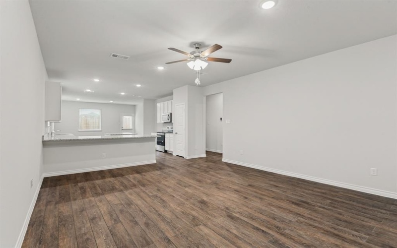 10616 Bleat Street, Fort Worth, TX 76036, 5 Habitaciones Habitaciones , ,2 BañosBaños,Residential,En Venta,10616 Bleat Street,20805194