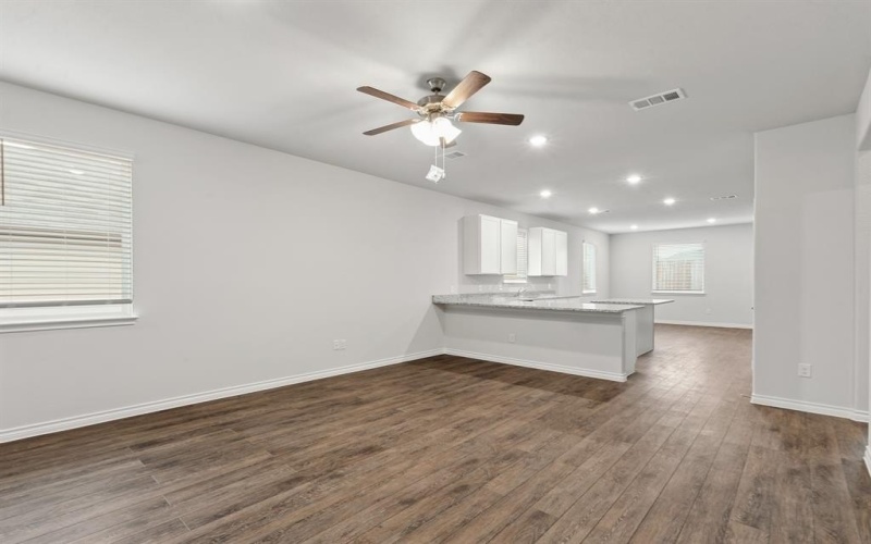 10616 Bleat Street, Fort Worth, TX 76036, 5 Habitaciones Habitaciones , ,2 BañosBaños,Residential,En Venta,10616 Bleat Street,20805194