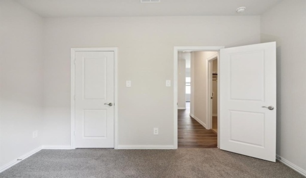 2106 Dunbar Drive, Sherman, TX 75092, 4 Bedrooms Bedrooms, ,3 BathroomsBathrooms,Residential,For Sale,2106 Dunbar Drive,20801951