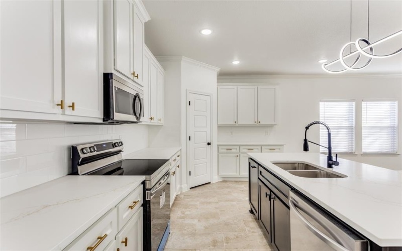 1422 E Magnolia Avenue, Fort Worth, TX 76104, 3 Bedrooms Bedrooms, ,2 BathroomsBathrooms,Residential,For Sale,1422 E Magnolia Avenue,20806907