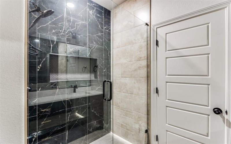 1422 E Magnolia Avenue, Fort Worth, TX 76104, 3 Bedrooms Bedrooms, ,2 BathroomsBathrooms,Residential,For Sale,1422 E Magnolia Avenue,20806907