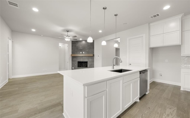1402 Ethan Circle, Midlothian, TX 76065, 4 Habitaciones Habitaciones , ,2 BañosBaños,Residential,En Venta,1402 Ethan Circle,20802076