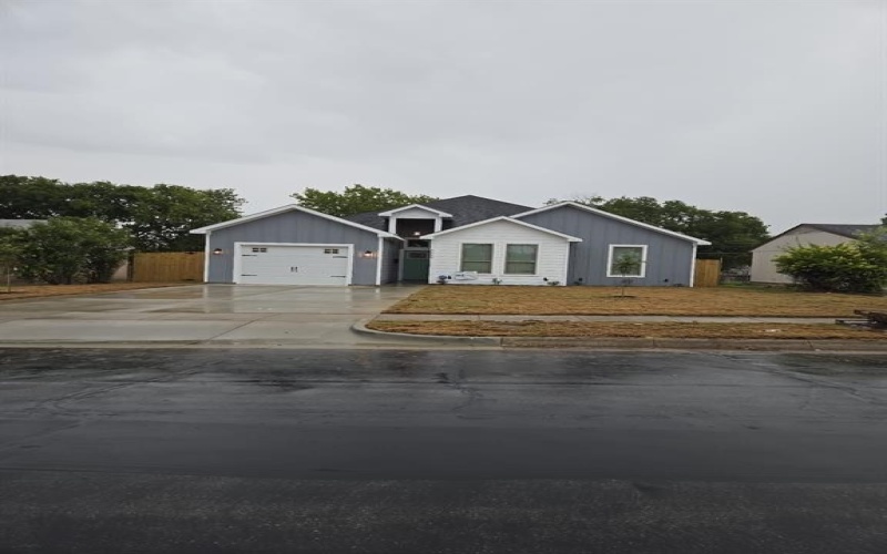 6516 Sebring Drive, Dallas, TX 75241, 4 Bedrooms Bedrooms, ,2 BathroomsBathrooms,Residential,For Sale,6516 Sebring Drive,20806983