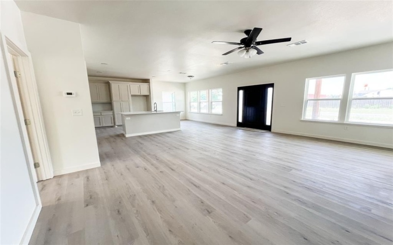 428 N Mcgraw Street, Forney, TX 75126, 3 Bedrooms Bedrooms, ,2 BathroomsBathrooms,Residential,For Sale,428 N Mcgraw Street,20807087