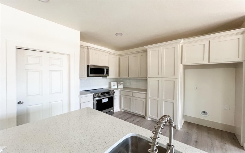 428 N Mcgraw Street, Forney, TX 75126, 3 Bedrooms Bedrooms, ,2 BathroomsBathrooms,Residential,For Sale,428 N Mcgraw Street,20807087