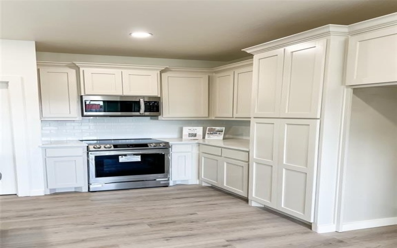 428 N Mcgraw Street, Forney, TX 75126, 3 Bedrooms Bedrooms, ,2 BathroomsBathrooms,Residential,For Sale,428 N Mcgraw Street,20807087