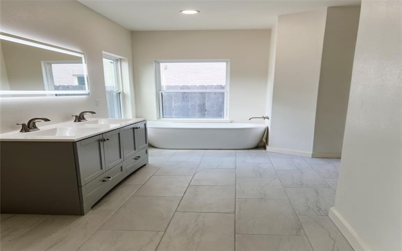 428 N Mcgraw Street, Forney, TX 75126, 3 Bedrooms Bedrooms, ,2 BathroomsBathrooms,Residential,For Sale,428 N Mcgraw Street,20807087
