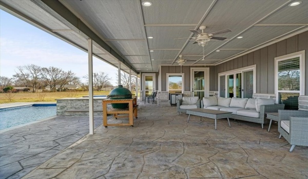 18702 State Highway 64, Canton, TX 75103, 3 Bedrooms Bedrooms, ,2 BathroomsBathrooms,Residential,For Sale,18702 State Highway 64,20807165