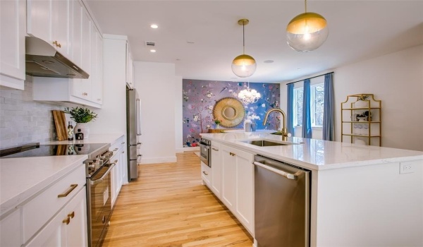 7207 Gaston Avenue #203, Dallas, TX 75214, 2 Bedrooms Bedrooms, ,2 BathroomsBathrooms,Residential,For Sale,7207 Gaston Avenue,20807191