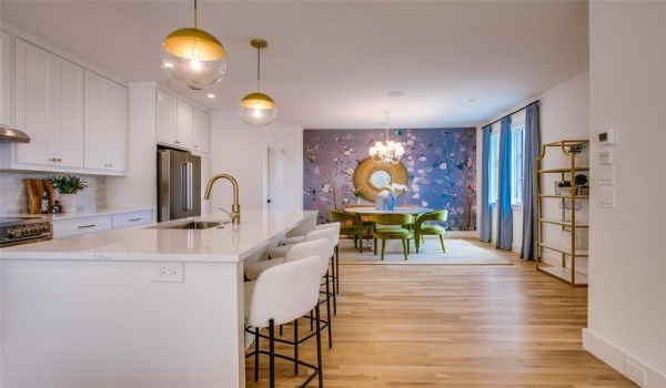 7207 Gaston Avenue #203, Dallas, TX 75214, 2 Bedrooms Bedrooms, ,2 BathroomsBathrooms,Residential,For Sale,7207 Gaston Avenue,20807191