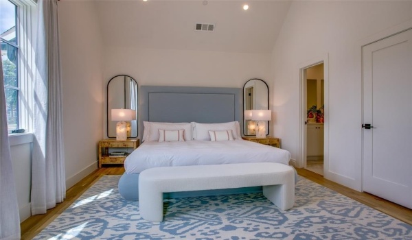 7207 Gaston Avenue #203, Dallas, TX 75214, 2 Bedrooms Bedrooms, ,2 BathroomsBathrooms,Residential,For Sale,7207 Gaston Avenue,20807191