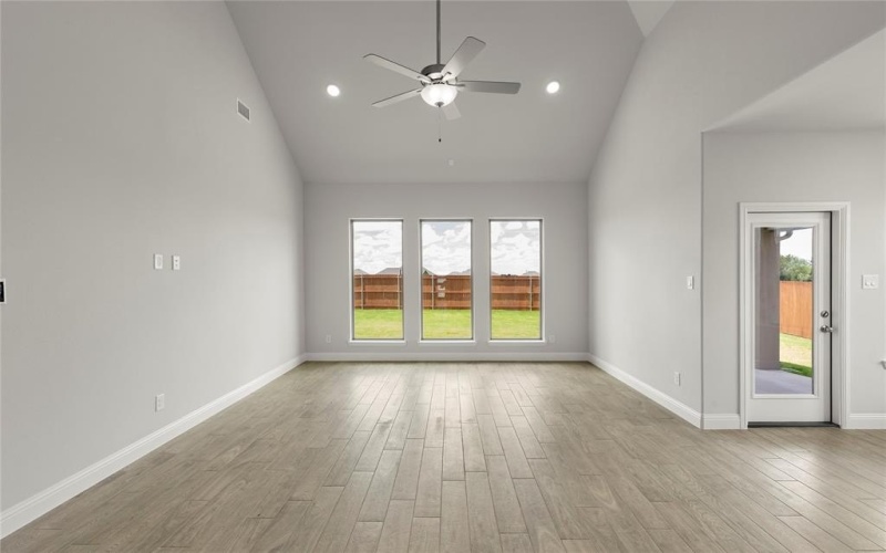 3825 Walnut Creek Drive, Crandall, TX 75114, 4 Bedrooms Bedrooms, ,3 BathroomsBathrooms,Residential,For Sale,3825 Walnut Creek Drive,20807256