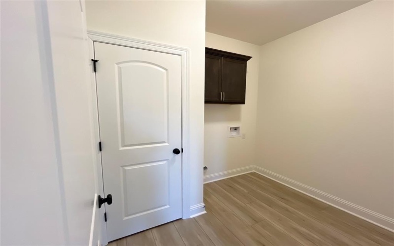 646 HILLTOP Circle, Shreveport, LA 71107, 3 Bedrooms Bedrooms, ,2 BathroomsBathrooms,Residential,For Sale,646 HILLTOP Circle,20807283