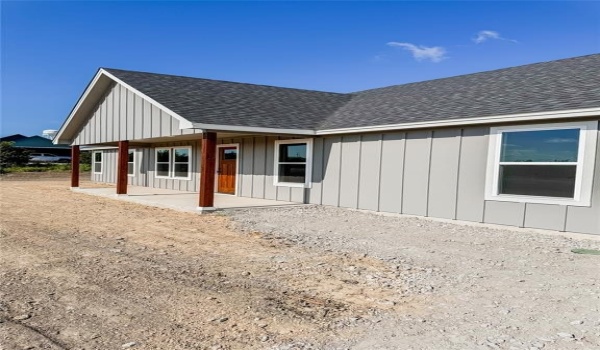4017 OLIVIA LUCILLE Street, Azle, TX 76020, 4 Bedrooms Bedrooms, ,2 BathroomsBathrooms,Residential,For Sale,4017 OLIVIA LUCILLE Street,20807390