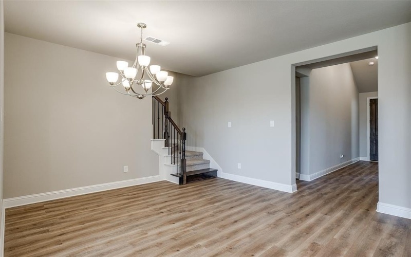 560 Holiday Avenue, Waxahachie, TX 75165, 3 Bedrooms Bedrooms, ,2 BathroomsBathrooms,Residential,For Sale,560 Holiday Avenue,20802539