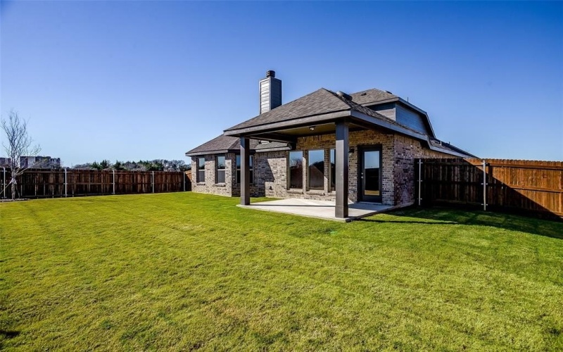 560 Holiday Avenue, Waxahachie, TX 75165, 3 Bedrooms Bedrooms, ,2 BathroomsBathrooms,Residential,For Sale,560 Holiday Avenue,20802539