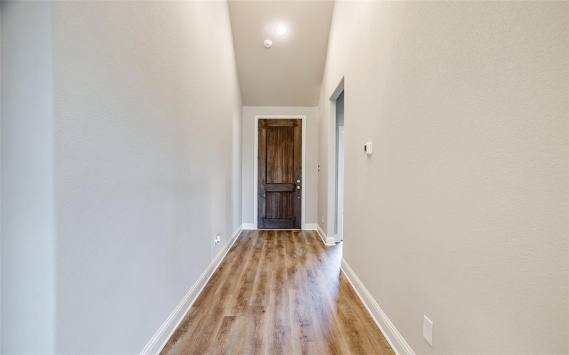 560 Holiday Avenue, Waxahachie, TX 75165, 3 Bedrooms Bedrooms, ,2 BathroomsBathrooms,Residential,For Sale,560 Holiday Avenue,20802539