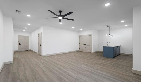 723 W Parnell, Denison, TX 75020, 3 Habitaciones Habitaciones , ,2 BañosBaños,Residential,En Venta,723 W Parnell,20807446