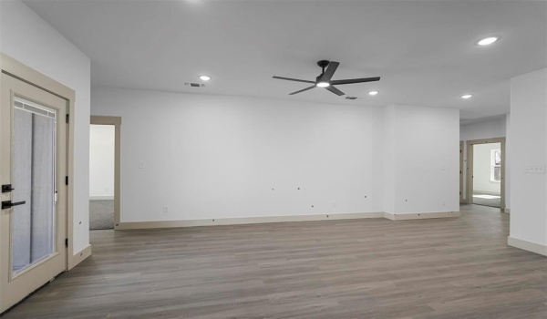 723 W Parnell, Denison, TX 75020, 3 Habitaciones Habitaciones , ,2 BañosBaños,Residential,En Venta,723 W Parnell,20807446