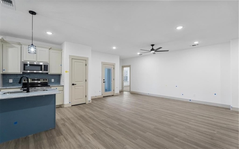 723 W Parnell, Denison, TX 75020, 3 Habitaciones Habitaciones , ,2 BañosBaños,Residential,En Venta,723 W Parnell,20807446