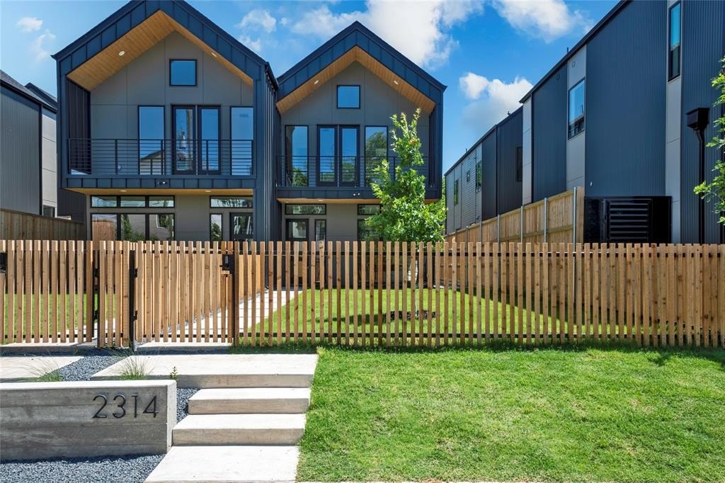 2314 Kirby Street, Dallas, TX 75204, 3 Habitaciones Habitaciones , ,3 BañosBaños,Residential,En Venta,2314 Kirby Street,20807483