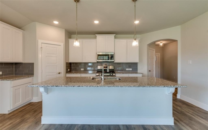 605 Finlee Way, Tioga, TX 76271, 3 Bedrooms Bedrooms, ,2 BathroomsBathrooms,Residential,For Sale,605 Finlee Way,20802667