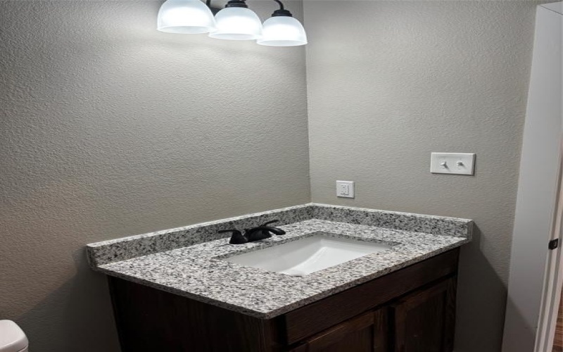 801 NE 1ST Street, Mineral Wells, TX 76067, 3 Bedrooms Bedrooms, ,2 BathroomsBathrooms,Residential,For Sale,801 NE 1ST Street,20807754