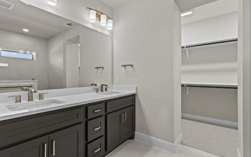 708 Treaty Oak Drive, Lewisville, TX 75056, 3 Habitaciones Habitaciones , ,2 BañosBaños,Residential Lease,En Alquiler,708 Treaty Oak Drive,20808325