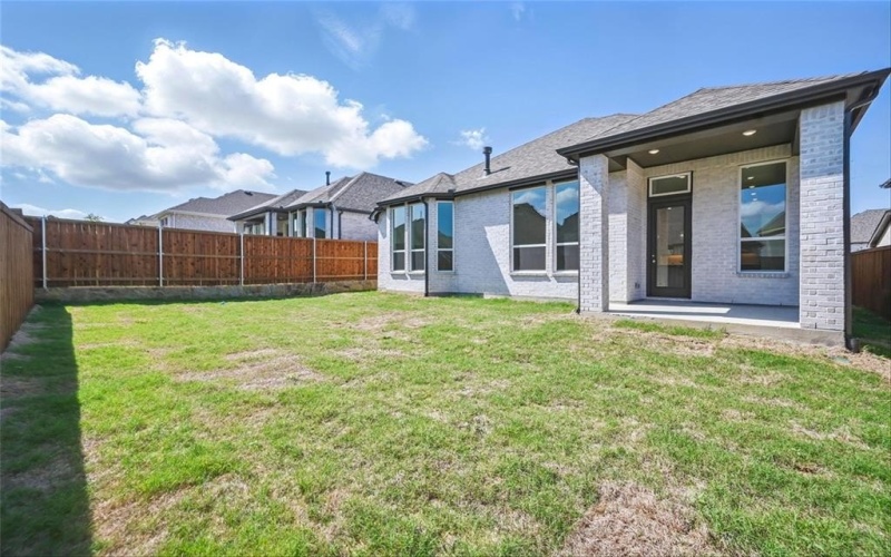 1912 Cannon Court, Aubrey, TX 76227, 4 Bedrooms Bedrooms, ,3 BathroomsBathrooms,Residential,For Sale,1912 Cannon Court,20808350