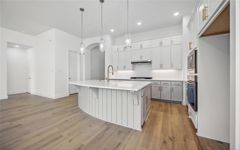 1912 Cannon Court, Aubrey, TX 76227, 4 Bedrooms Bedrooms, ,3 BathroomsBathrooms,Residential,For Sale,1912 Cannon Court,20808350