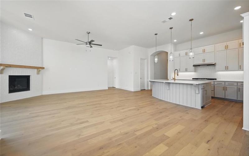 1912 Cannon Court, Aubrey, TX 76227, 4 Bedrooms Bedrooms, ,3 BathroomsBathrooms,Residential,For Sale,1912 Cannon Court,20808350
