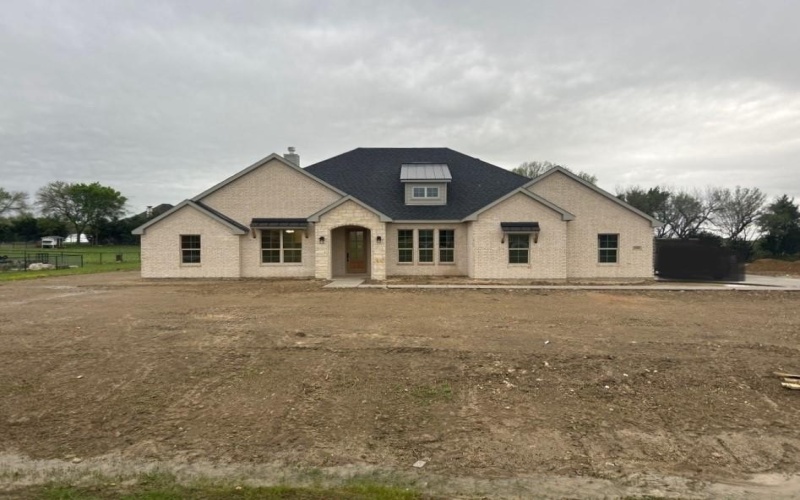 3501 Lariat Trail, Van Alstyne, TX 75495, 4 Bedrooms Bedrooms, ,2 BathroomsBathrooms,Residential,For Sale,3501 Lariat Trail,20808361