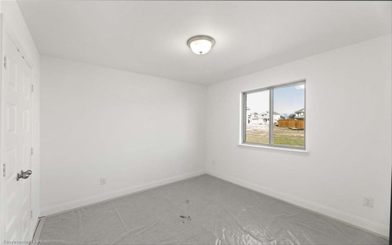 1621 Meadow Crest Drive, Aubrey, TX 76227, 3 Bedrooms Bedrooms, ,2 BathroomsBathrooms,Residential,For Sale,1621 Meadow Crest Drive,20808395