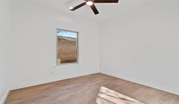 716 James Street, Azle, TX 76020, 4 Bedrooms Bedrooms, ,2 BathroomsBathrooms,Residential,For Sale,716 James Street,20808403