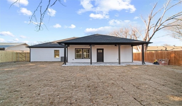 716 James Street, Azle, TX 76020, 4 Bedrooms Bedrooms, ,2 BathroomsBathrooms,Residential,For Sale,716 James Street,20808403