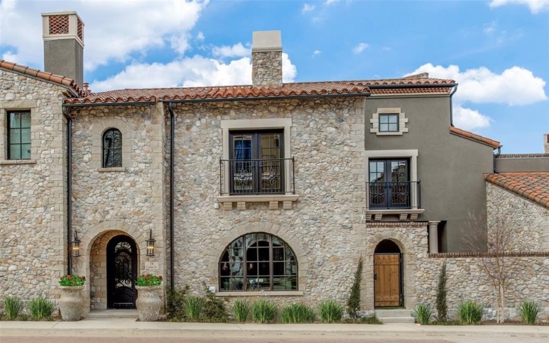 74 Cortes Drive, Westlake, TX 76262, 4 Bedrooms Bedrooms, ,5 BathroomsBathrooms,Residential,For Sale,74 Cortes Drive,20808405