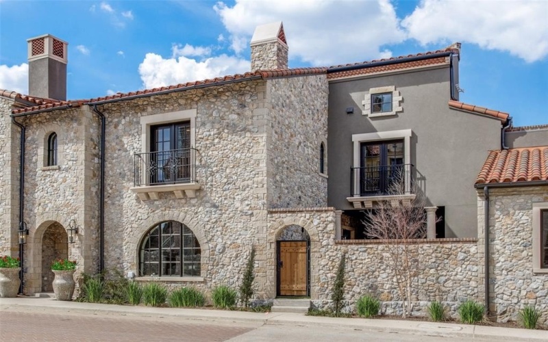 74 Cortes Drive, Westlake, TX 76262, 4 Bedrooms Bedrooms, ,5 BathroomsBathrooms,Residential,For Sale,74 Cortes Drive,20808405