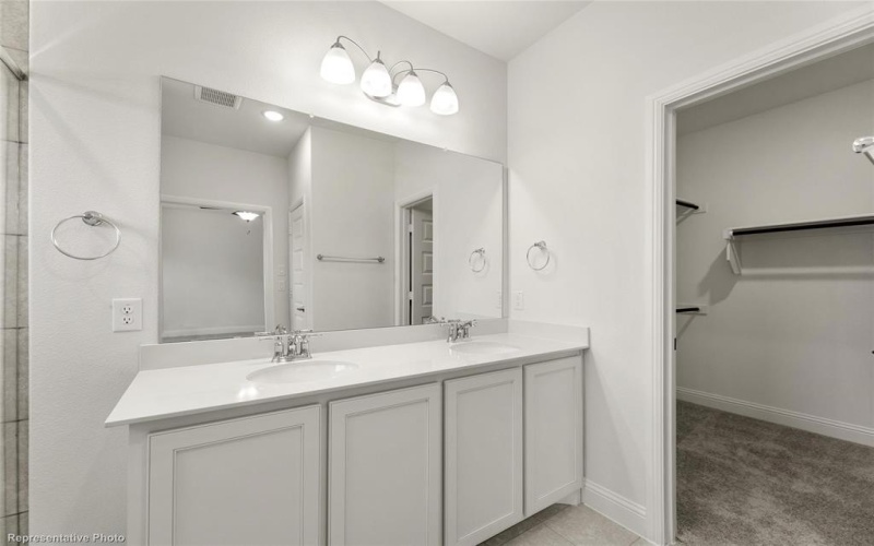1732 Meadow Crest Drive, Aubrey, TX 76227, 4 Bedrooms Bedrooms, ,2 BathroomsBathrooms,Residential,For Sale,1732 Meadow Crest Drive,20808420