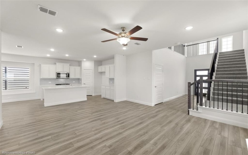 1732 Meadow Crest Drive, Aubrey, TX 76227, 4 Bedrooms Bedrooms, ,2 BathroomsBathrooms,Residential,For Sale,1732 Meadow Crest Drive,20808420
