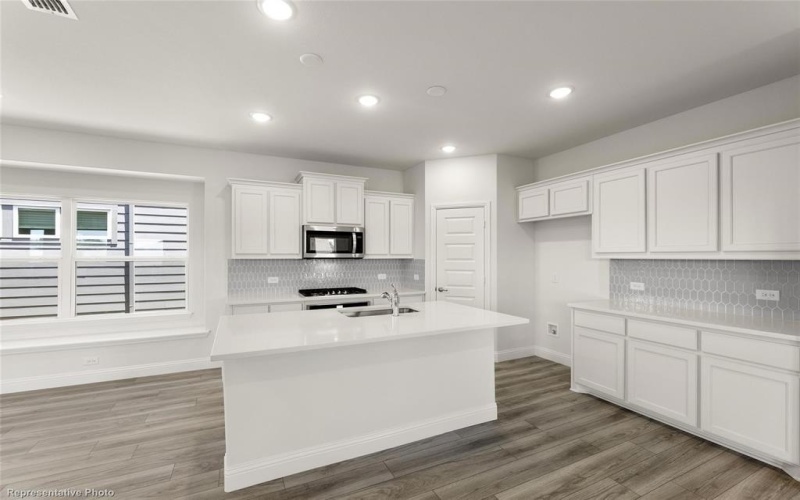 1732 Meadow Crest Drive, Aubrey, TX 76227, 4 Bedrooms Bedrooms, ,2 BathroomsBathrooms,Residential,For Sale,1732 Meadow Crest Drive,20808420