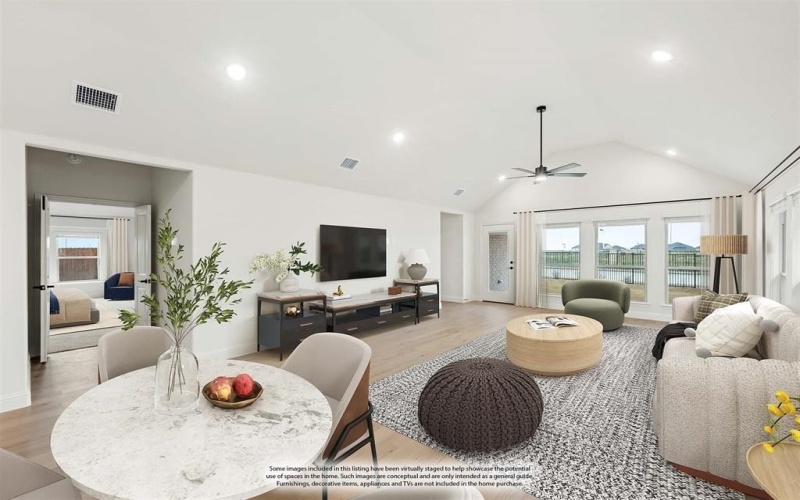 1016 Silver Sage Drive, Justin, TX 76247, 4 Habitaciones Habitaciones , ,2 BañosBaños,Residential,En Venta,1016 Silver Sage Drive,20808520