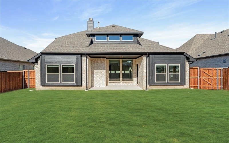 1907 Midhurst Drive, Forney, TX 75126, 4 Bedrooms Bedrooms, ,3 BathroomsBathrooms,Residential,For Sale,1907 Midhurst Drive,20808573