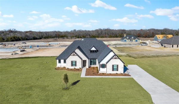 1065 Julian Drive, Van Alstyne, TX 75495, 4 Bedrooms Bedrooms, ,3 BathroomsBathrooms,Residential,For Sale,1065 Julian Drive,20808604