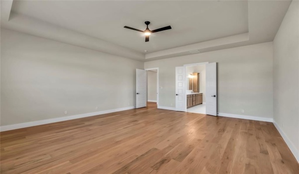 1065 Julian Drive, Van Alstyne, TX 75495, 4 Bedrooms Bedrooms, ,3 BathroomsBathrooms,Residential,For Sale,1065 Julian Drive,20808604